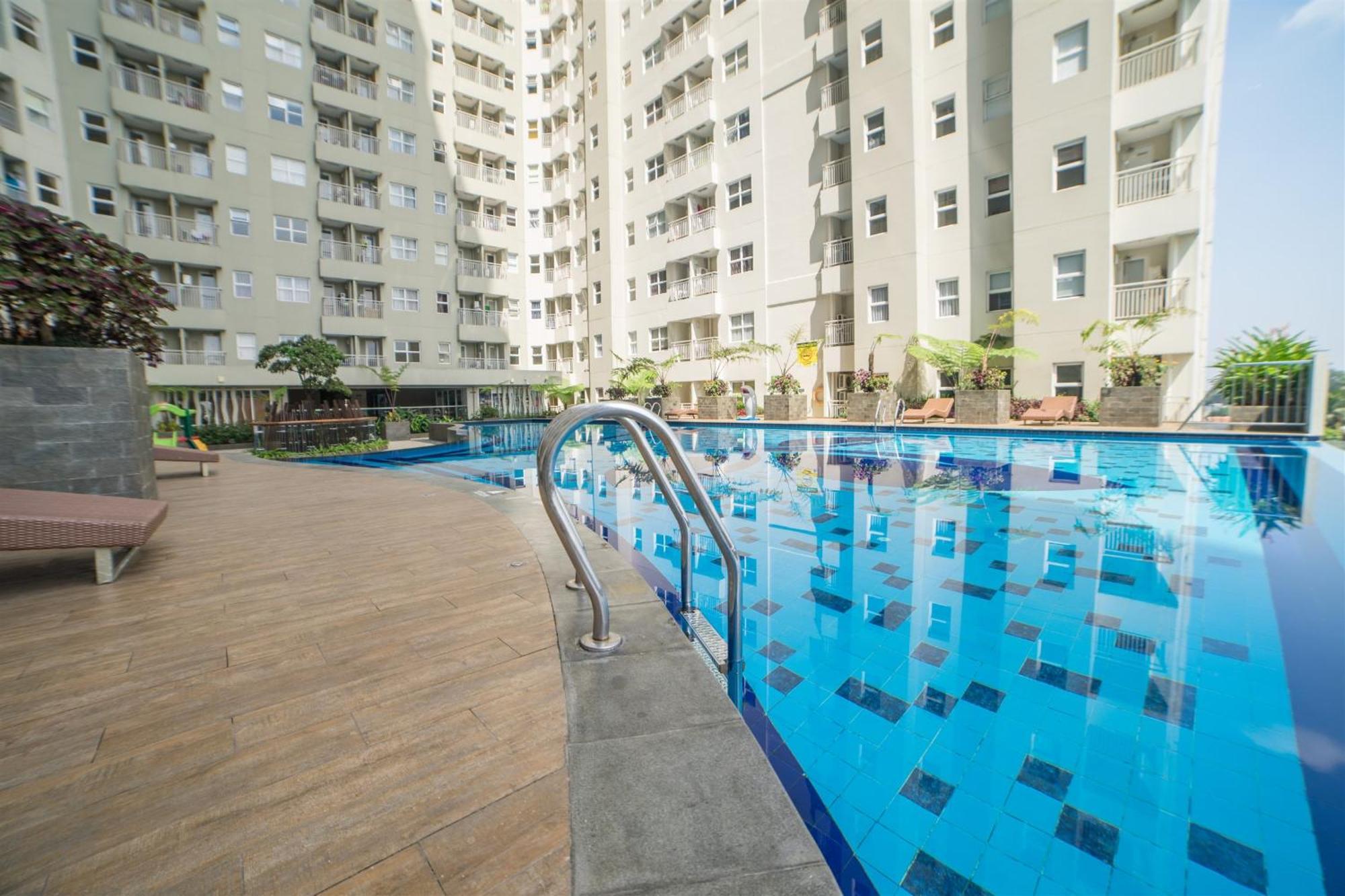 Cozy And Clean 1br At Parahyangan By Travelio *